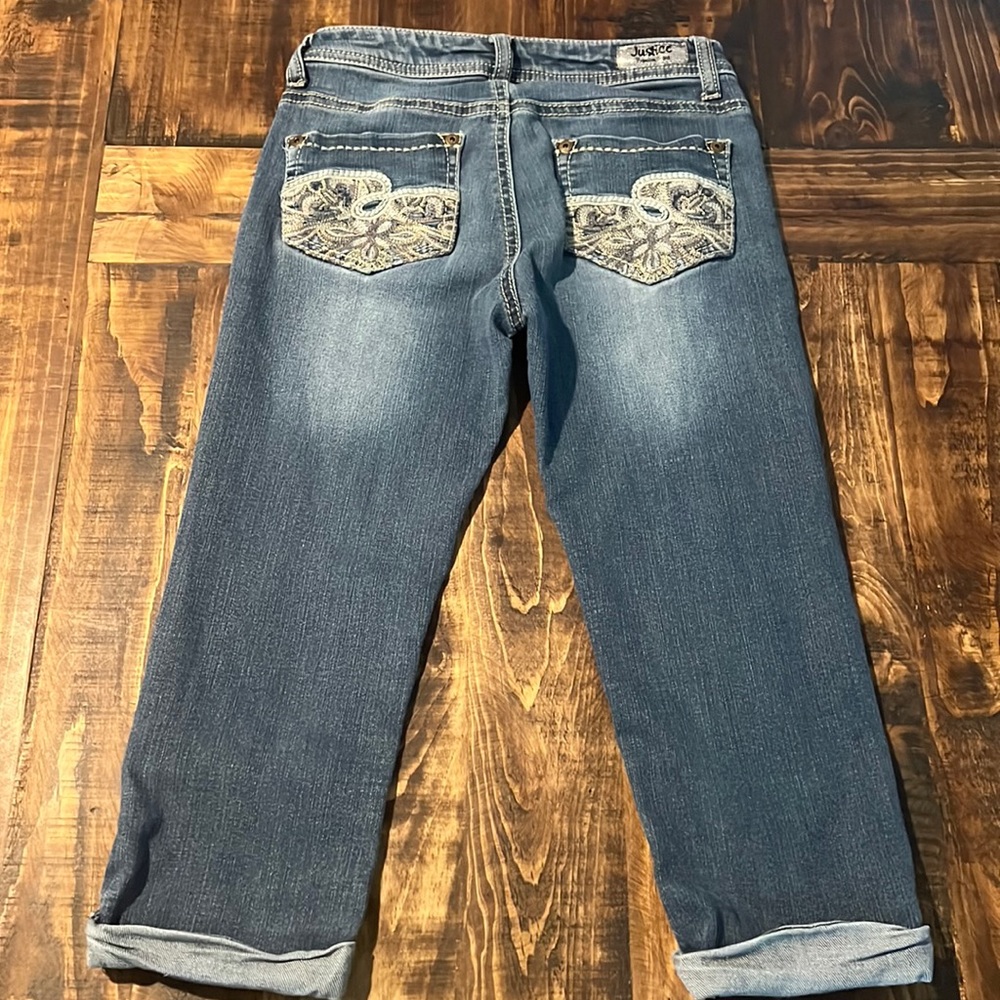 Size 10 Justice crop capri jeans EUC